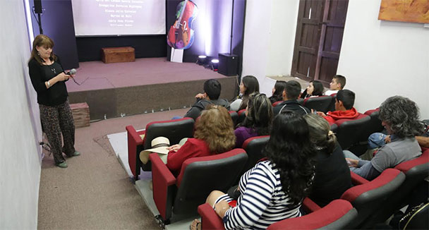 La poesía de Abigael Bohórquez presente en FAOT