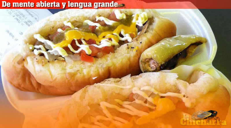 De mente abierta y lengua grande: Los hot dogs de El Tamaño