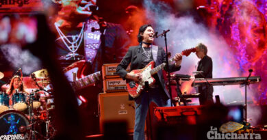 Hace vibrar Caifanes el Foro Rosales con el rock mexicano ante 60 mil asistentes